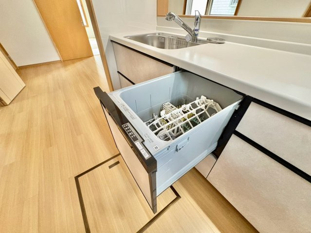 後片付けの時間をぐっと短縮できる食洗機つき