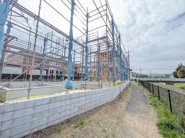 ～控除や減税で優遇の長期優良住宅　2台駐車可能カースペース有り～
