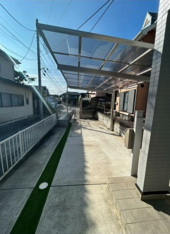 ※AI加工で車等消しております。