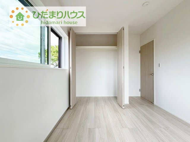 全室にクローゼットが付いていて、お部屋の住空間もスッキリ広々使えそうです(^^)