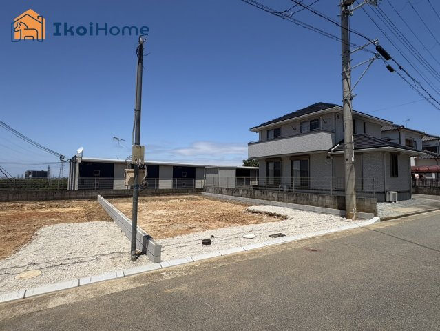 交通量が少ないので静かです。小さなお子様がいるご家庭はご安心できると思います。