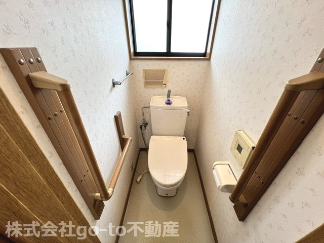 2階トイレ。朝の支度もスムーズ。トイレ2ヵ所付き！