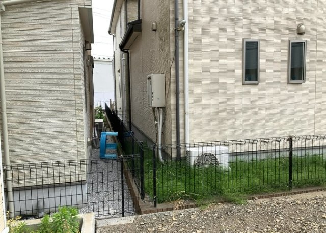 省エネ給湯器とは従来型の給湯器より熱効率が高く、少ない燃料でたくさんのお湯を沸かすことが出来る高効率な給湯器のことを指します。また、省エネ給湯器には種類があり、利便性や効果なども様々です。