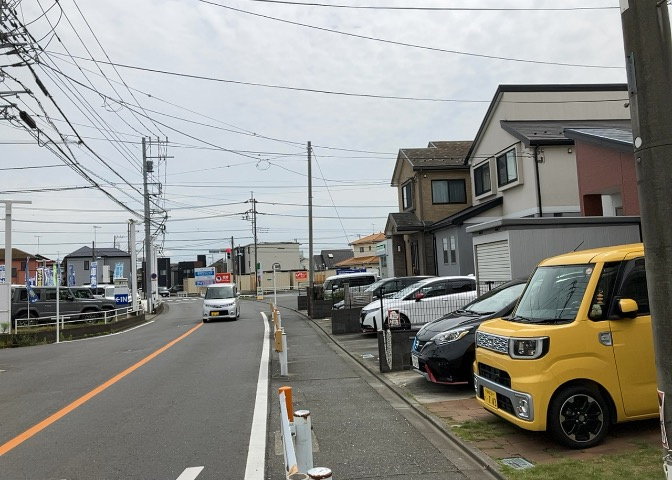 桜や紅葉の名所に出かける人は多いと思いますが、家にいながら季節の移ろいを感じる生活を送りませんか？リビングや窓から見える景色が生活を彩るワンポイントに！現地から見える景色を堪能してみては如何でしょう。