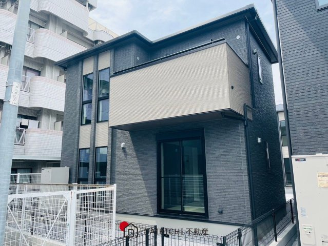 外観：311002041003