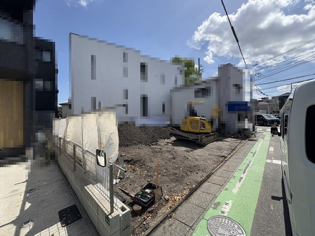 現地写真。前面道路です。