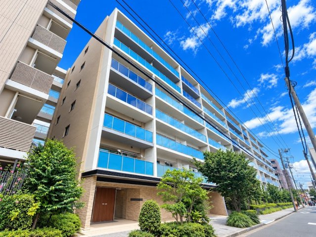 ◆管理体制良好なマンションです。清潔感のあるエントランスに開放感のある住環境。
