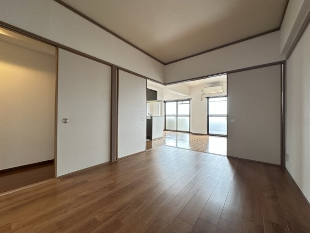 寝室