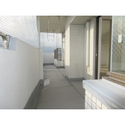 3面バルコニーが、明るく快適な住空間を演出☆