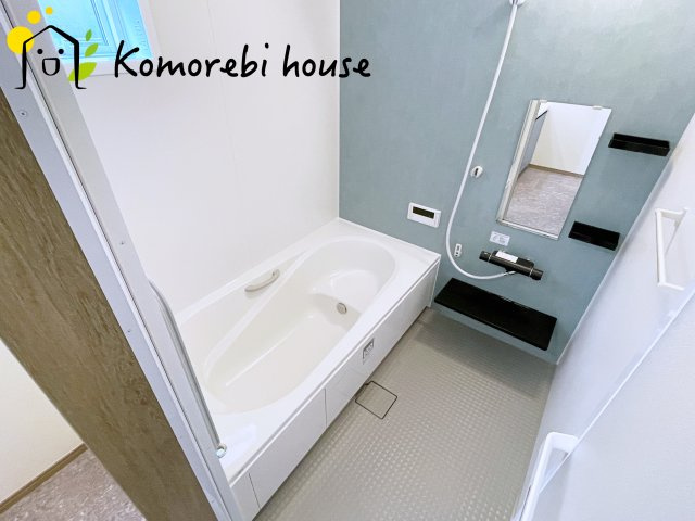 日々の疲れを癒すお風呂付です