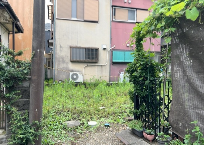 ハザードマップは自然災害による被害を予測し、その被害範囲を地図上で表したものです。近年特に災害が多くなっていますので、事前に調査すると安心できます。ハザードマップは国交省のホームページをご覧ください。