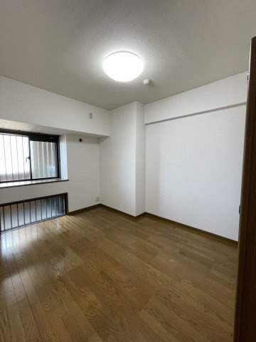 きれいな洋室です