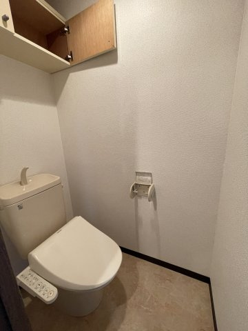 シンプルで使いやすいトイレです