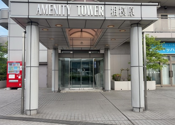 マンションのエントランスには、もともと風よけや防犯の役割がありますが、マンションによって宅配ボックスなどの設備が備わっている所もあります。日々の生活をイメージしながら生活しやすさをチェックしましょう。