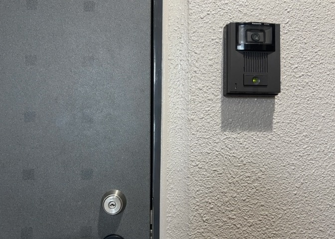 当然のことではありますが、オートロックやセンサーライト、ホームセキュリティーなどの防犯設備があれば、小さいお子様がいるご家庭も安心ですよね！まず物件購入の際は、防犯設備もチェックするようにしましょう。