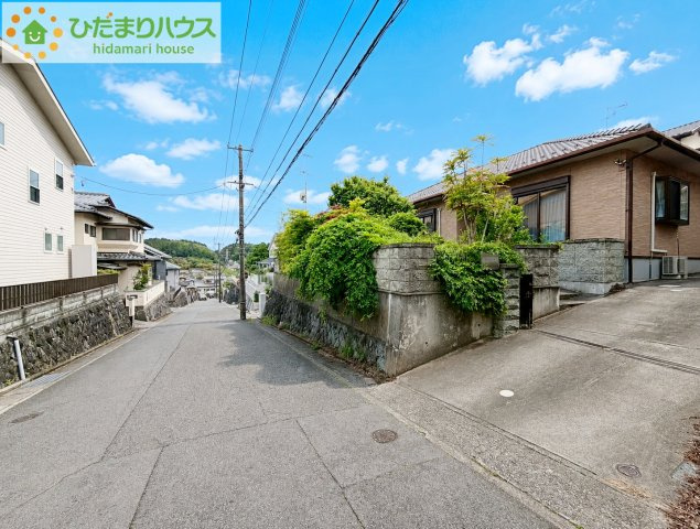 小中学校が近く、お子様の通学も安心♪