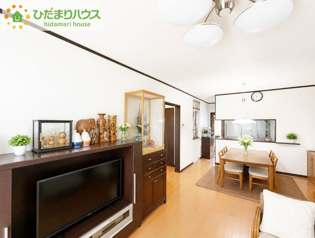 家族の集まるLDKは広々16帖！贅沢な空間を演出！