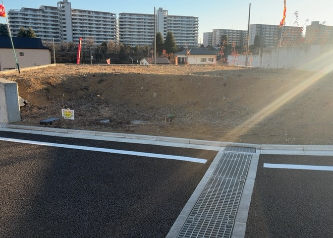 人が暮らすうえで日光は大切な要素となります。日当たりの良さは譲れないポイントですね。併せて近くに大きな建築物の建築予定がないか、あるいはそれが可能な土地が近くにないか事前に確認することもお勧めします。