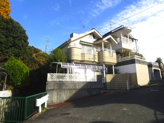 外観：328000402337