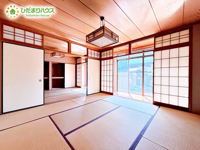赤ちゃんスペースや客間など、多彩な用途で使用できる和室☆