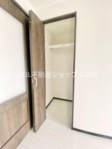 全居室に収納を完備しておりますので、居室の全空間を有効活用出来ます。　