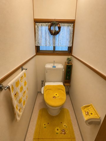 シンプルで使いやすいトイレです