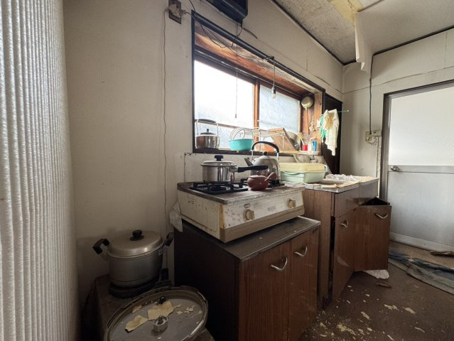 コンパクトなキッチンで掃除もラクラク