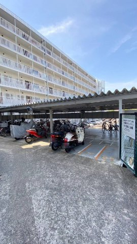 バイク置き場