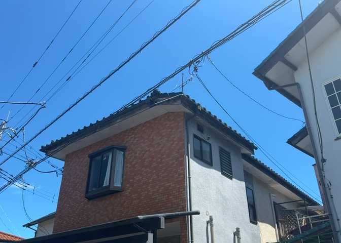 家を建てる前提で土地を探している場合、地盤の丈夫さは譲れない条件の一つです。地盤が脆弱だと追加工事が必要となります。また、過去に地盤沈下や液状化現象を起こした土地は、できるだけ避けた方がいいでしょう。