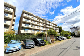 ホームタウン南大沢の外観