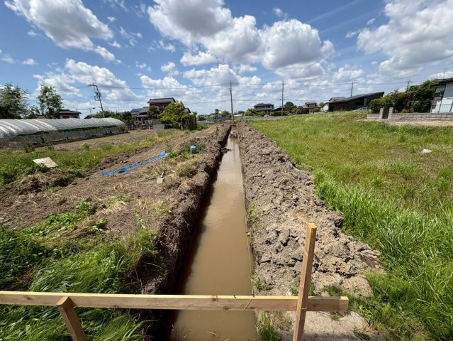 ■3区画　お好きなハウスメーカーで建築可能です！　■土地面積約109坪！　■千間台小学校徒歩19分(1500ｍ)・千間台中学校徒歩15分(1200ｍ)
