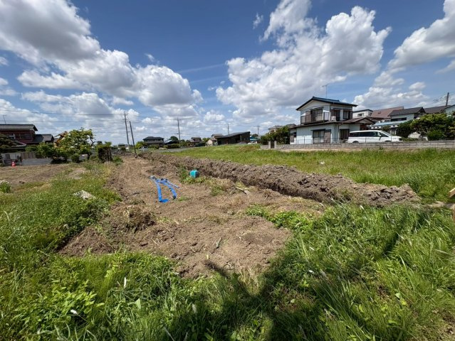 ■3区画　お好きなハウスメーカーで建築可能です！　■土地面積約109坪！　■千間台小学校徒歩19分(1500ｍ)・千間台中学校徒歩15分(1200ｍ)