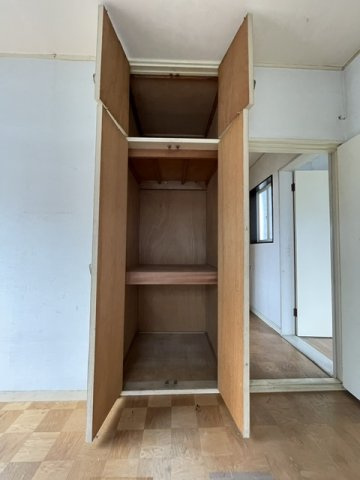 2F洋室の収納
