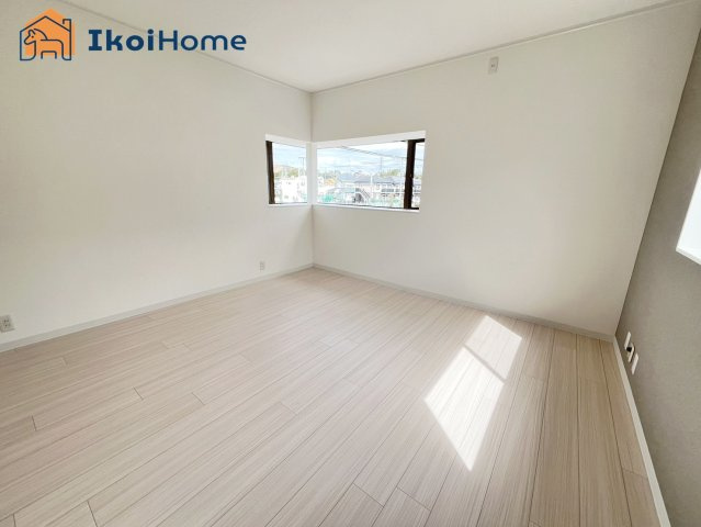 【ホームページに現地動画掲載中】●年中無休：当日予約可●南向きのお部屋は陽当り・通風良好！