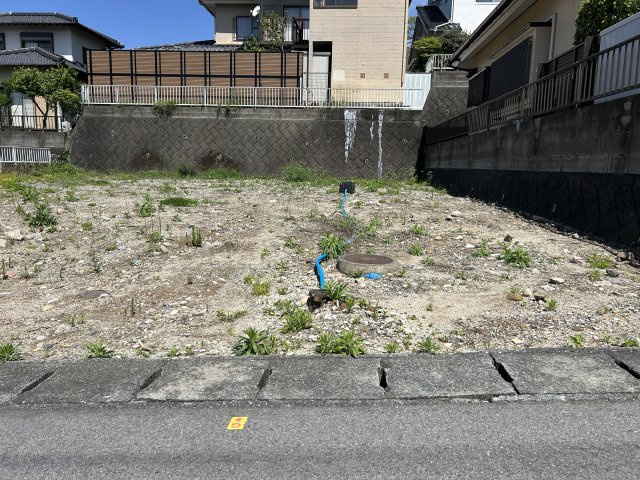 上下水道の引込も確認済み。建築に向けたインフラが整っており、スムーズな着工が可能　です。都市ガスあり。