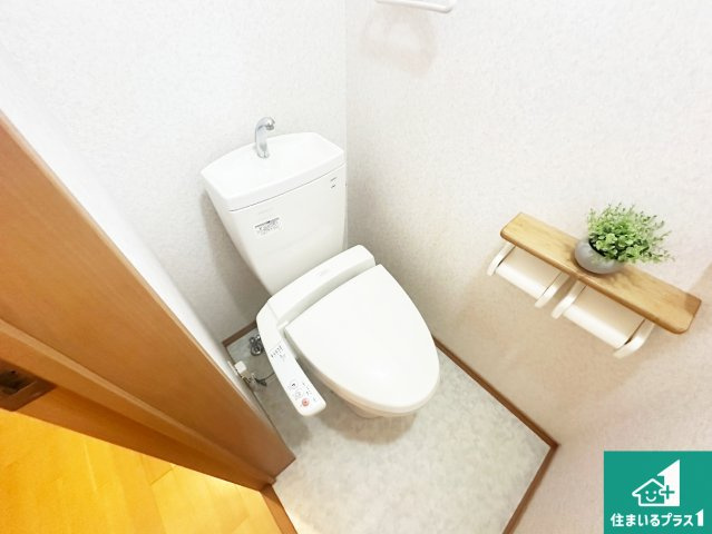 1・2階の2ヶ所にあるので、朝の忙しい時間の順番待ちもなく、深夜の利用にも大変便利です。