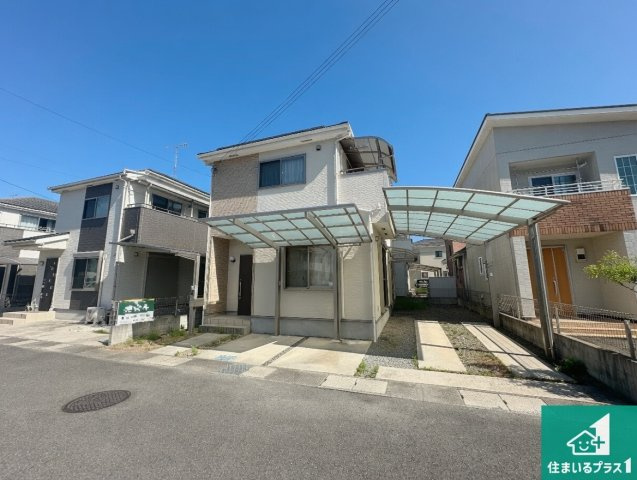 周辺は落ち着いた街並みの住宅地！子育てがしやすい住環境です！気になることがありましたら、お気軽にお問い合わせください！
