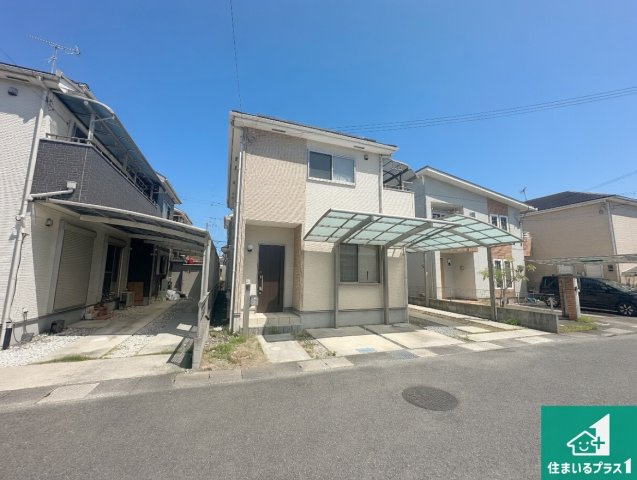周辺は落ち着いた街並みの住宅地！子育てがしやすい住環境です！気になることがありましたら、お気軽にお問い合わせください！