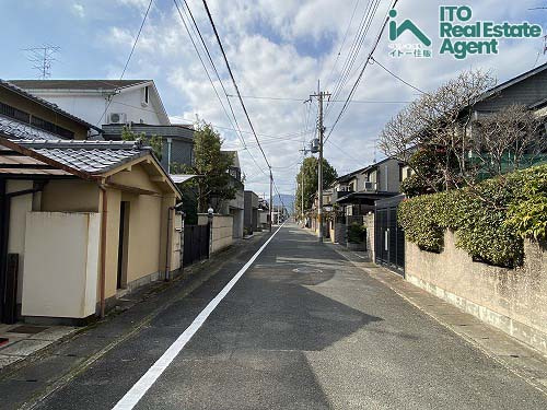 前面道路含む現地写真