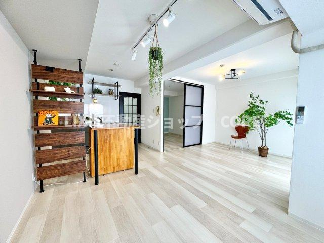 内装リフォーム済の綺麗なお部屋です！現地までのご案内は随時承ります。お問い合わせ下さい。