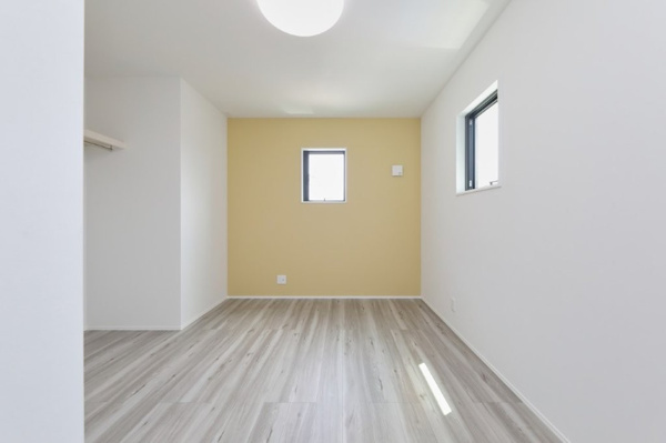 【塔野一丁目の洋室】