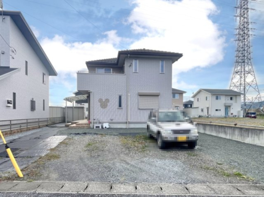 ■外観｜閑静な住宅街で始める新しい暮らし♪開放的な毎日をあなたへ(^^♪