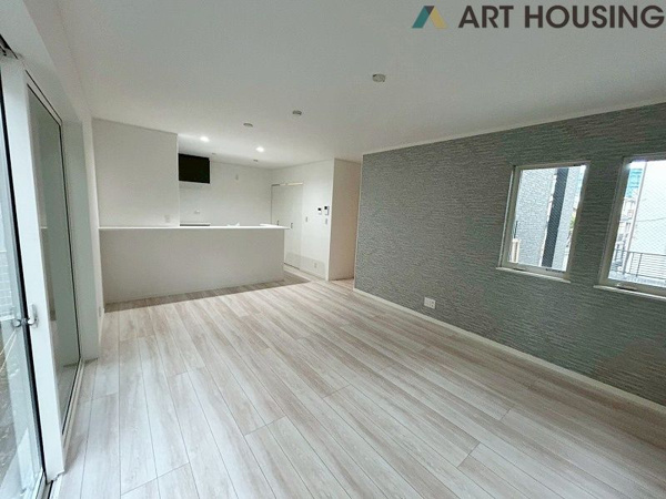 【相模原市中央区小山2丁目新築戸建て　A号棟のリビングダイニング】