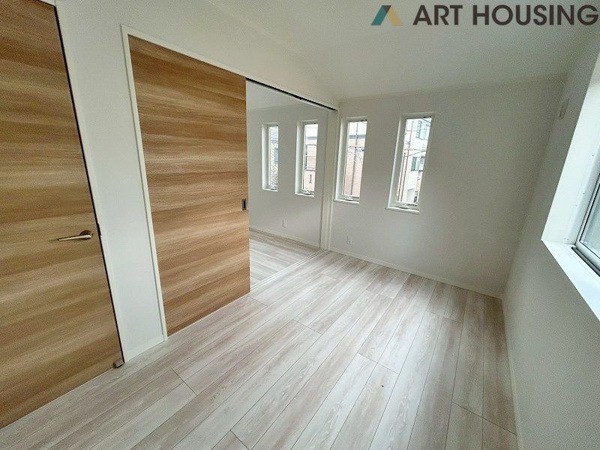 【相模原市中央区小山2丁目新築戸建て　A号棟の洋室】