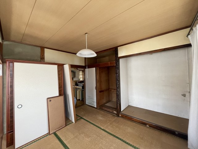 1階6帖和室。