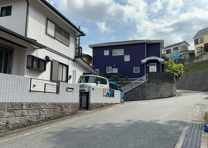 眺望を気にして物件を探す場合、前面に建物が建っていないか現地で確認しましょう！前面に建物があると景色はもちろん、日当たりや風通しにも影響が出てきます。住んだ時のことを想像しながら現地見学をしましょう。