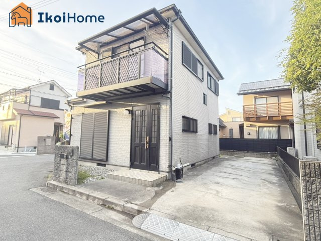 ●年中無休：当日予約可●お車は縦列で2台駐車可能です！前面道路交通量少なく入出庫も楽々安心！