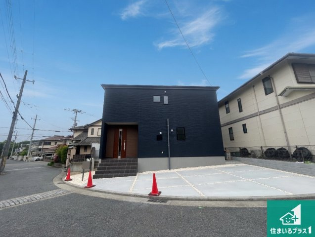 安心の10年保証！外観を美しく保ち、雨水で汚れを落とします！気になることがありましたら、お気軽にお問い合わせください！