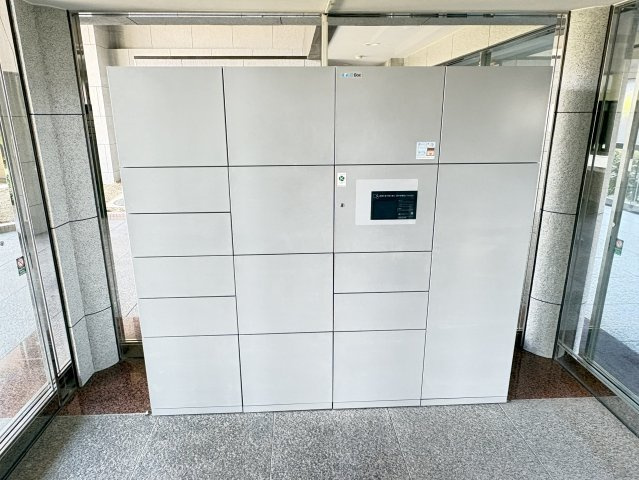 宅配ボックス有♪