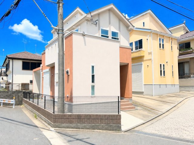 ◆その邸が魅せる、気品・上質・重厚感・極細やかさ、そのすべては訪れた者に安らぎと品性を与える特別な空間です。ここに住むからこそ意味がある。（写真は加工しています。）